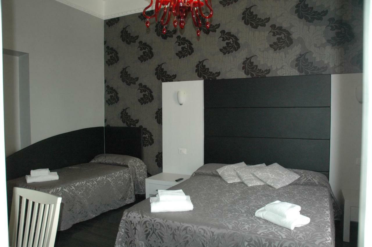 Morfeo Suite Rome Bagian luar foto